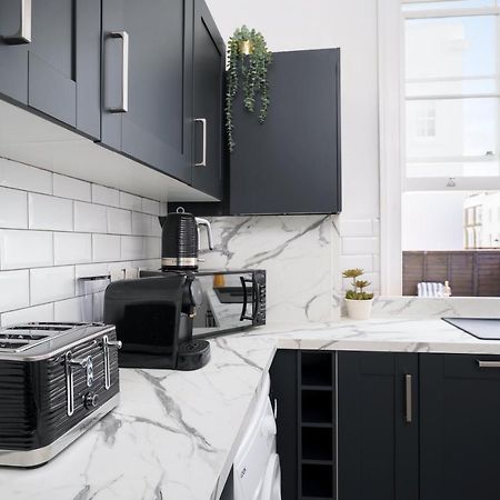 Kensington Nest Serviced Town House London Eksteriør billede